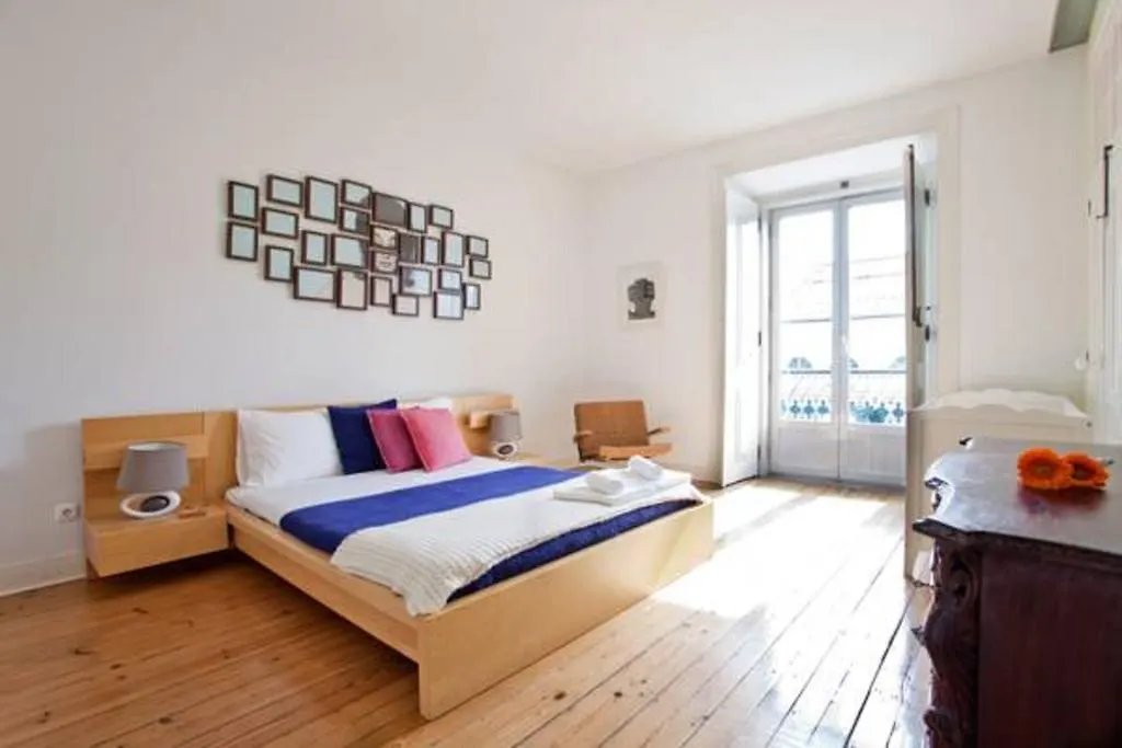 Spacious Sunny Flat- Baixa / Rossio Lisboa